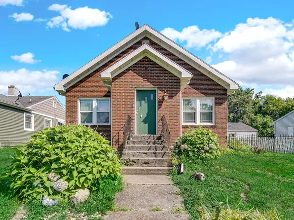 1424 Weller Ave, La Porte, IN 46350
