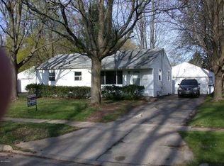 2910 Random Rd, Kalamazoo, MI 49004