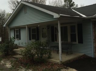 1916 Silver Maple Rd, Effort, PA 18330