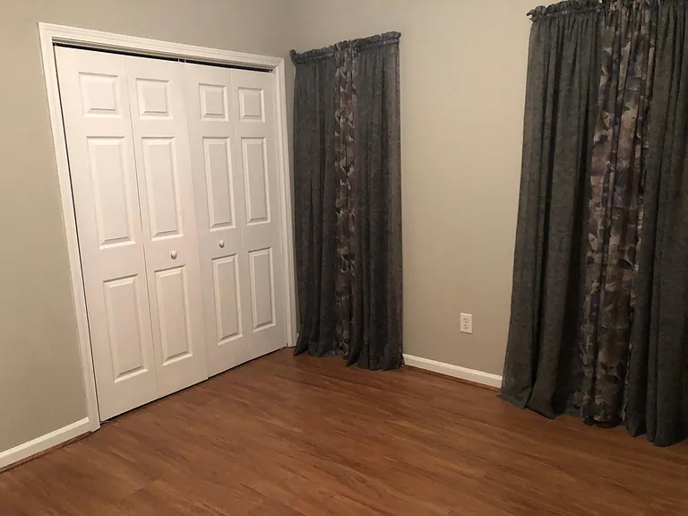 343B Tara Rd — Photo 3