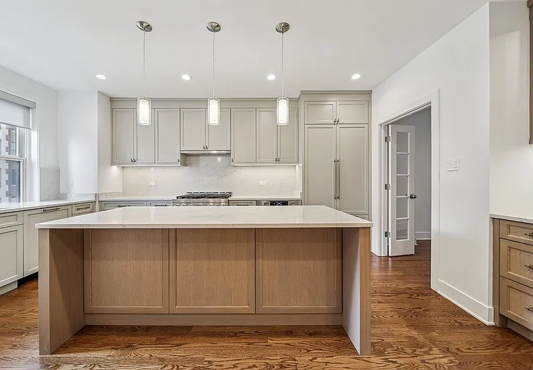 3240 North Lake Shore Drive — Photo 14
