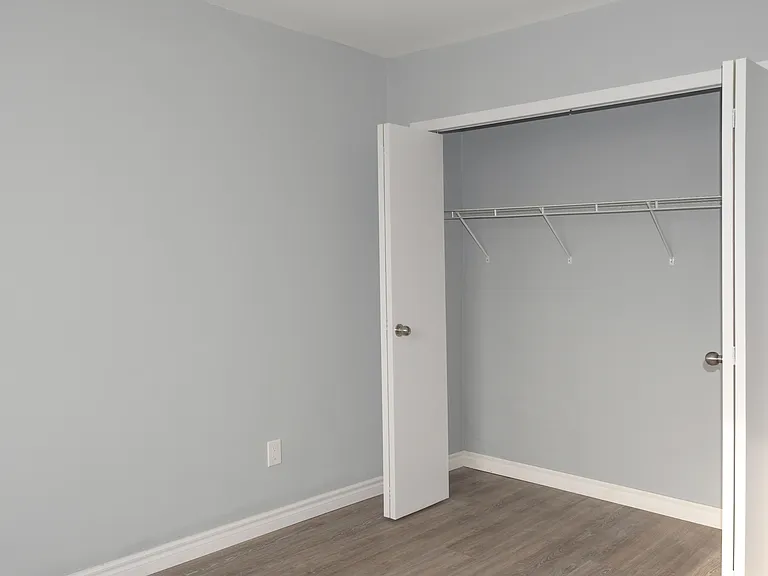 2185 Lawrence Ave E — Photo 18