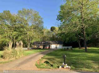 236 Oak Ridge Dr, Maysville, GA 30558