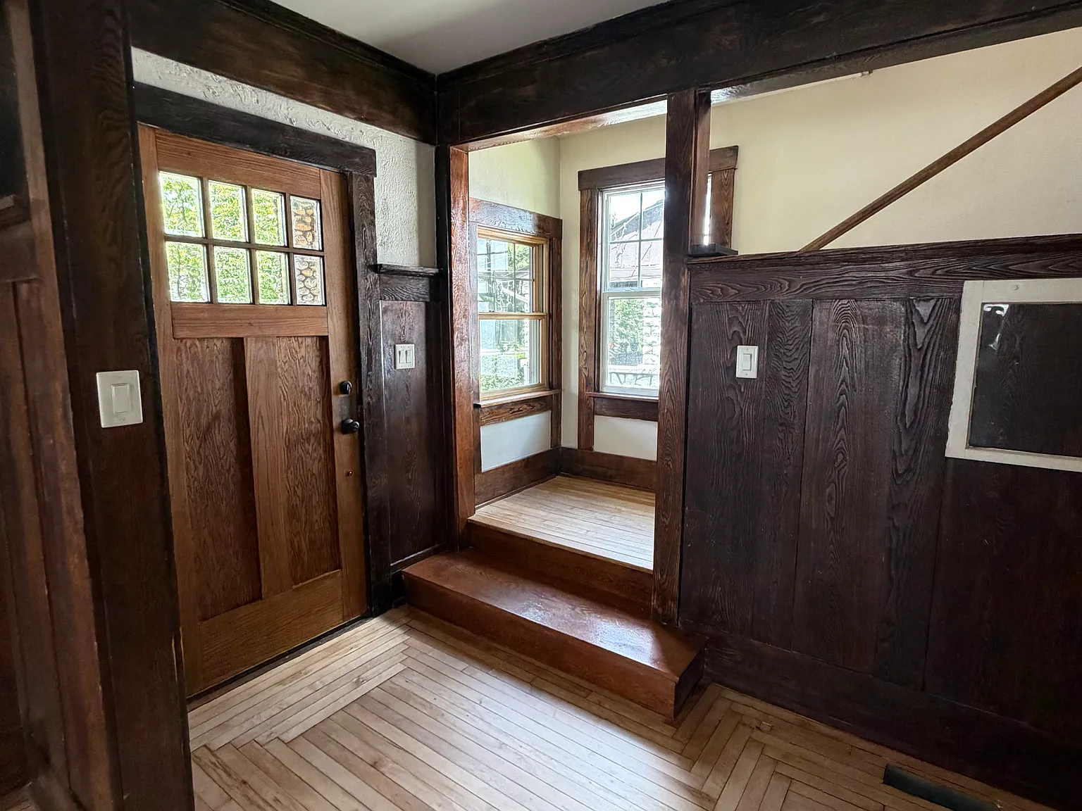 3 bed, 1.5 bath, 2298 sqft, $2,400 — Photo 4
