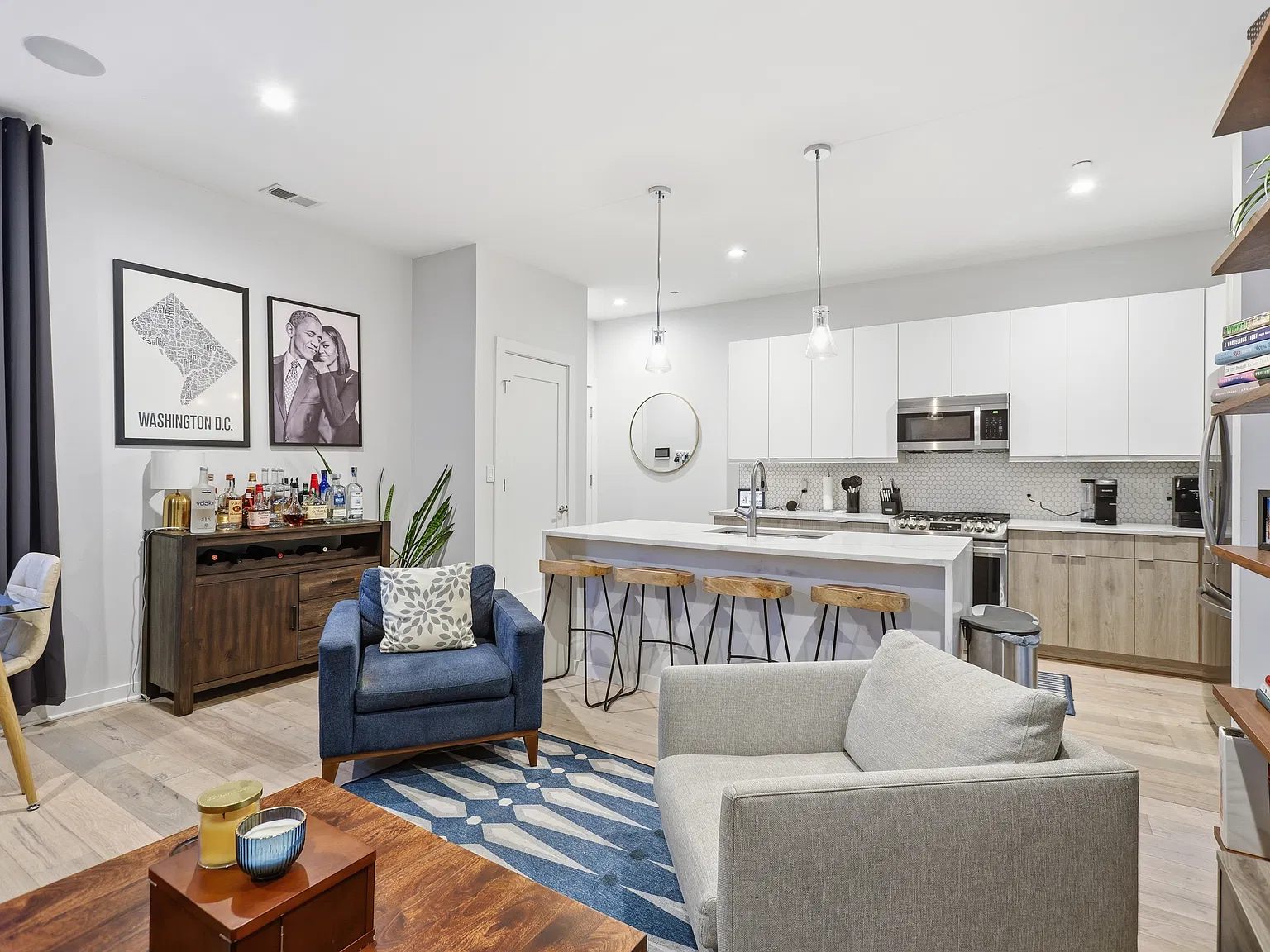 2 bed, 843 sqft, $2,800 — Photo 4