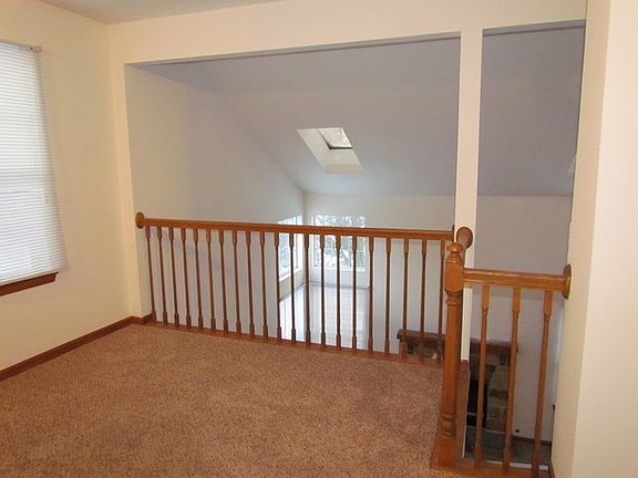 2nd image of 30W049 Penny Ln #30W049