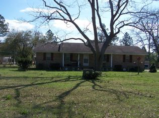 411 E Pine St, Ocilla, GA 31774