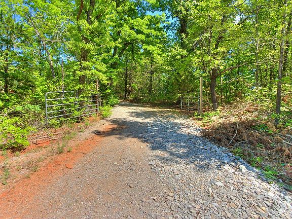 2nd image of 14616 Turkey Hills Rd