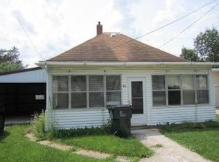 411 N Beaumont Rd, Prairie Du Chien, WI 53821