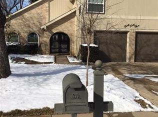 3043 Old Orchard Ln, Bedford, TX 76021
