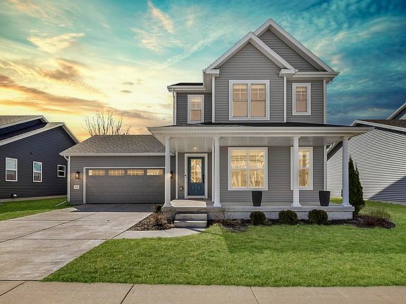 2nd image of 9319 Tawny Acorn Dr