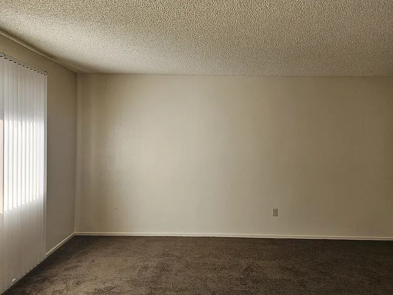 40381 Mayberry Ave — Photo 14