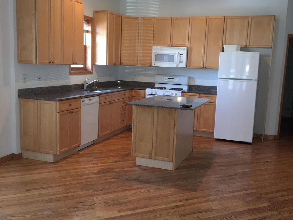 1st image of 2741 N Southport Ave #1PM