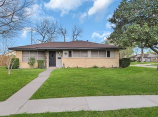 917 Martha St, Deer Park, TX 77536