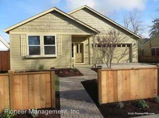 2945 Ferry St, Eugene, OR 97405