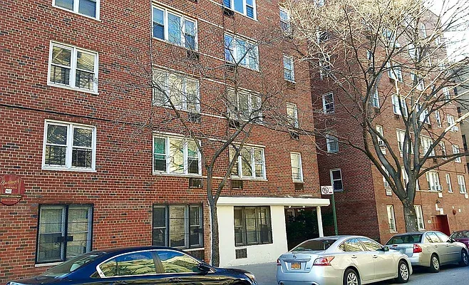 Rented by New York Residence | media 10