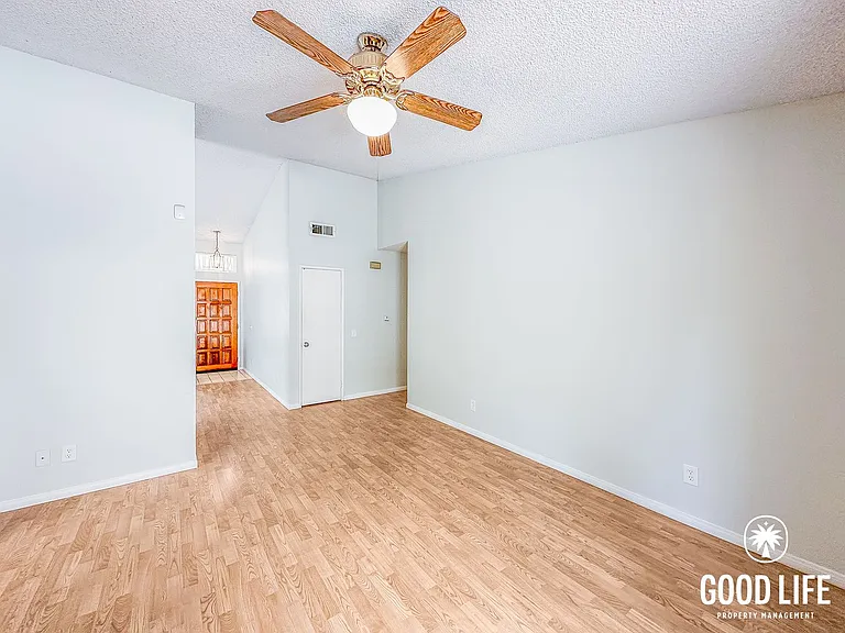 581 Canyon Dr — Photo 5