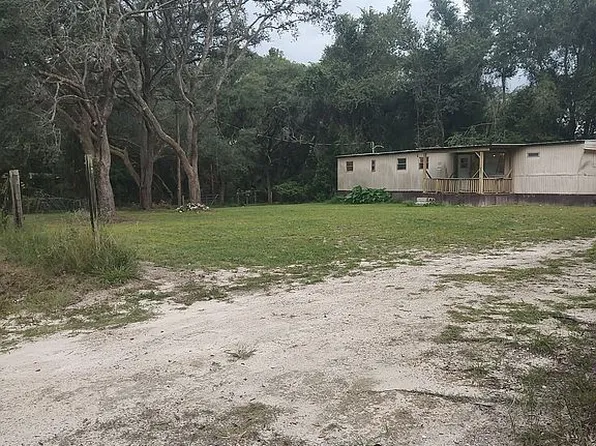 353 NE 432nd Ave, Old Town, FL 32680