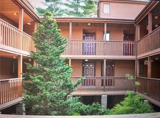 482 East St APT 18, Plainville, CT 06062