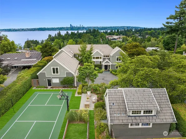 8443 NE 6th Street, Medina, WA 98039
