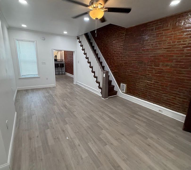 1st image of 940 N 12th St