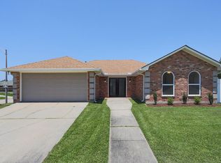 7331 W Renaissance Ct, New Orleans, LA 70128