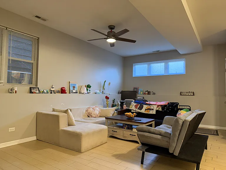 1910 W Cullerton St #1 — Photo 1
