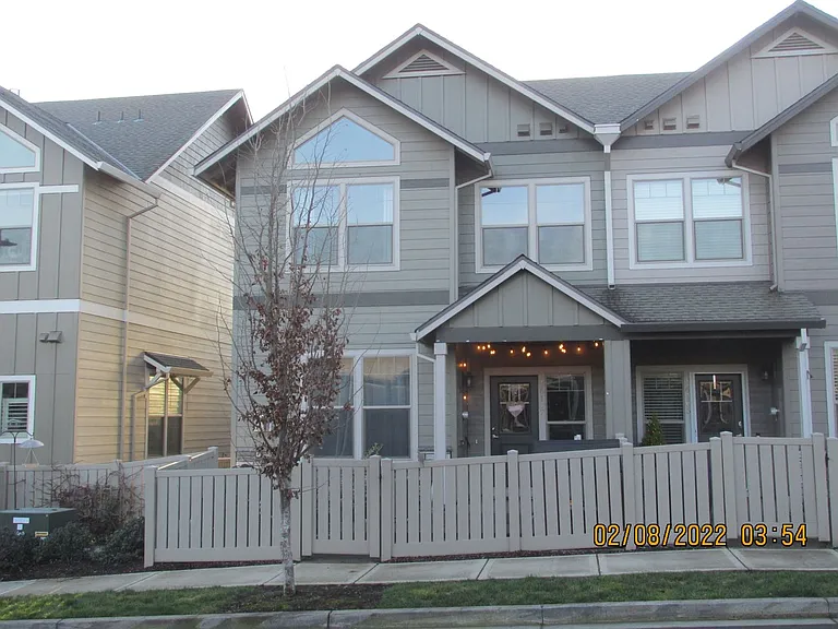 16177 SE Pyrite St — Photo 1