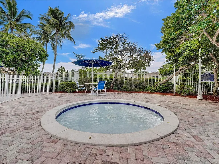 1958 NW 171st Ave — Photo 115