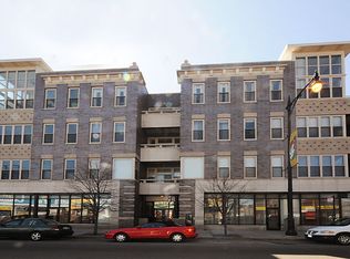 3111 W Lawrence Ave #D202, Chicago, IL