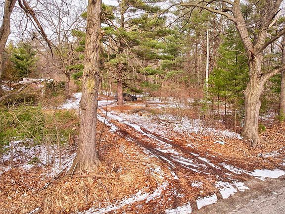 5th image of 11230 Spencer Rd