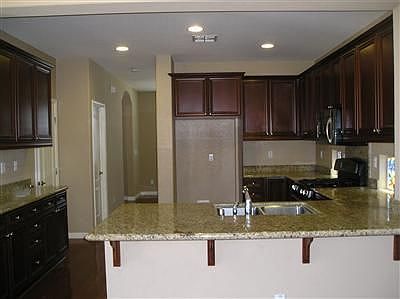 4th image of 1675 Ballou Cir