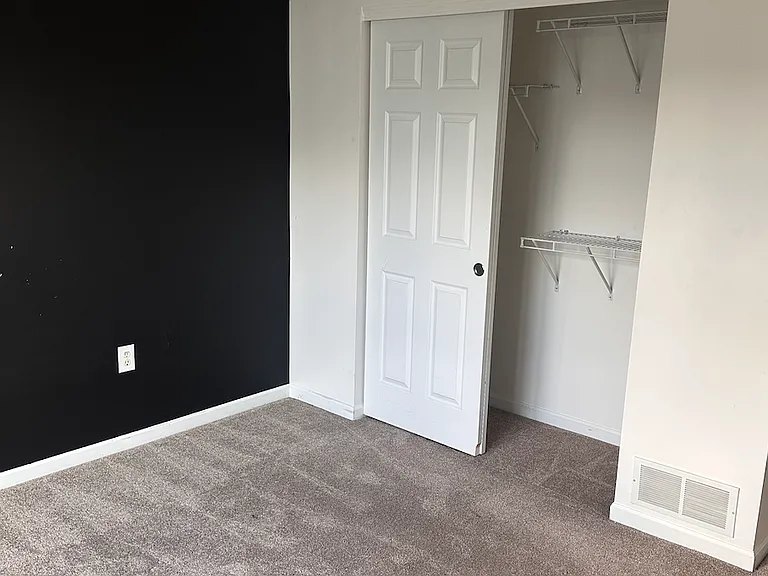 8257 Deering Oaks Dr — Photo 20