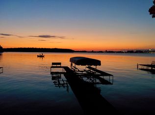 2624 Waunona Way, Madison, WI 53713