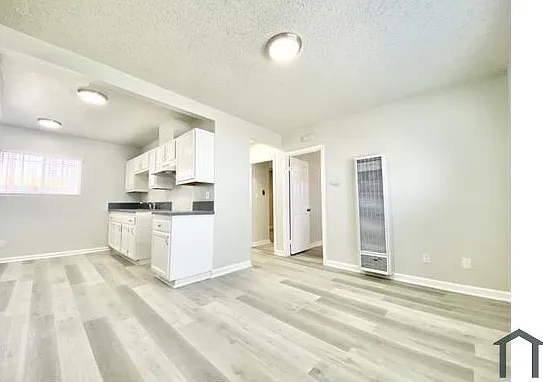 7711 S San Pedro St #2 — Photo 1