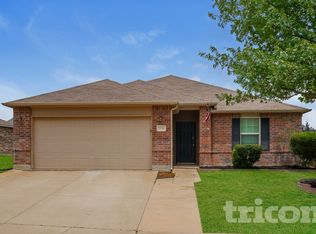 1136 Foxglove Ln, Burleson, TX 76028