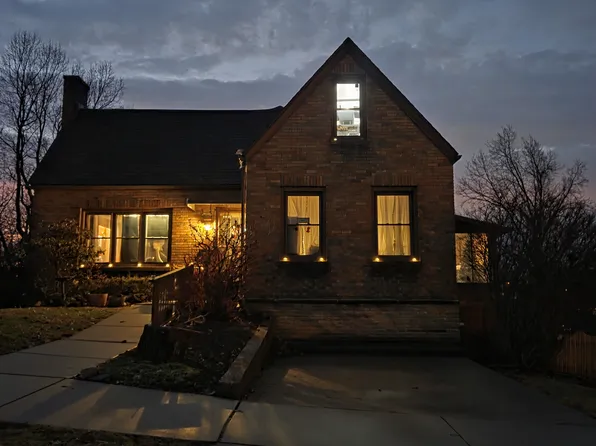 207 N Main St, Cadiz, OH 43907