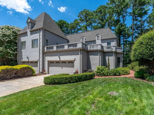 226 Castellan Dr, Greer, SC 29650