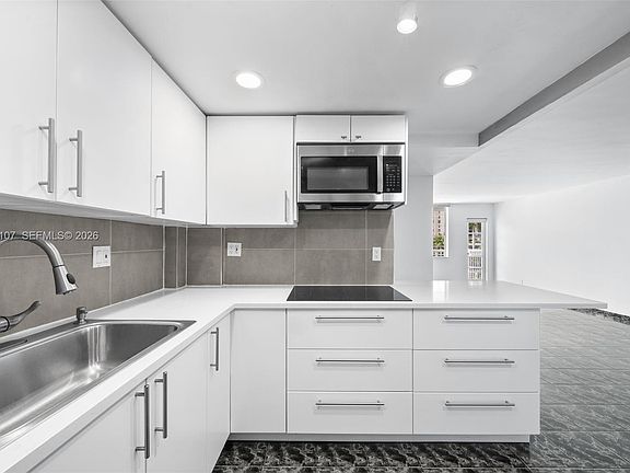 2nd image of 1913 S Ocean Dr APT 208