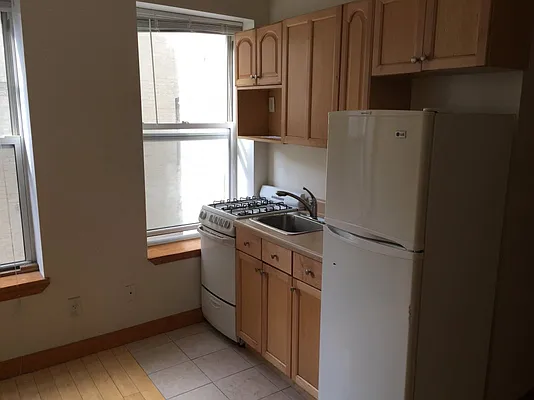 Rented by Bohemia Realty Group | media 13