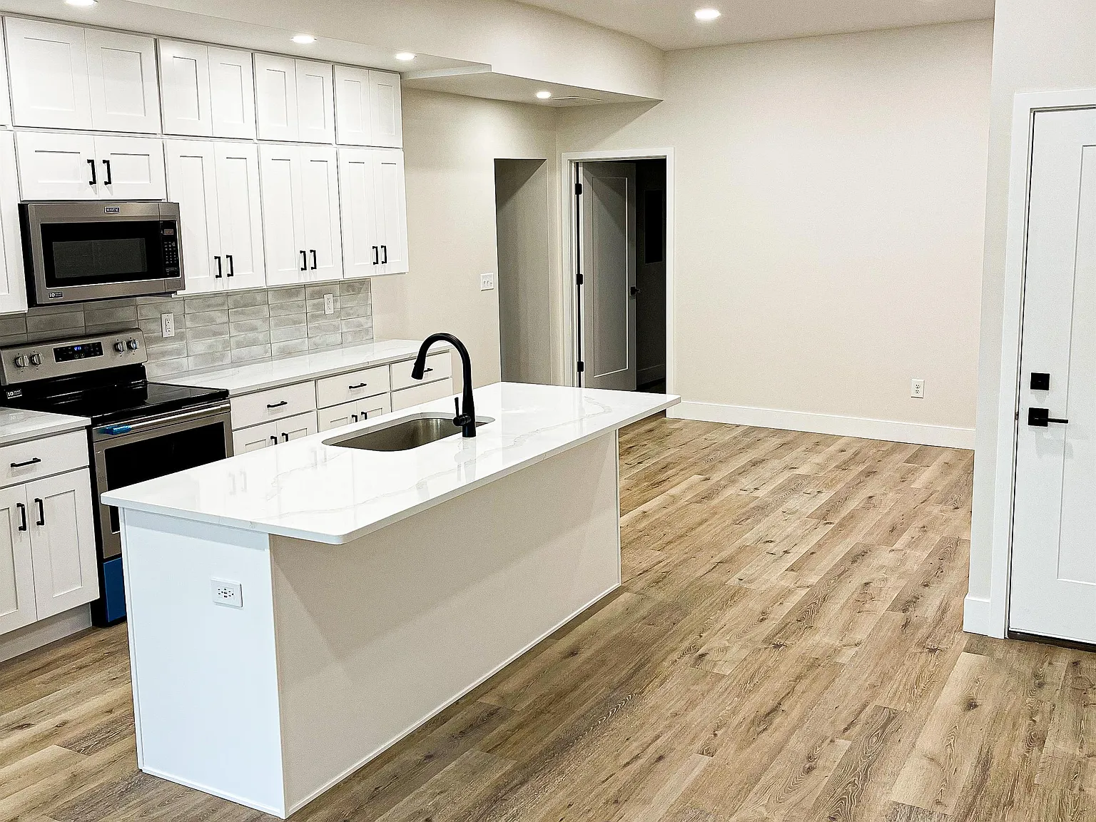 Mspg, Llc - Unit 3 - Apt Loft — Photo 2