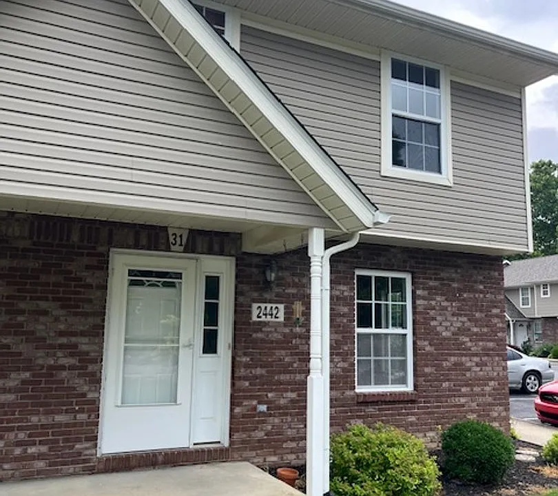 2442 S Woolery Mill Dr