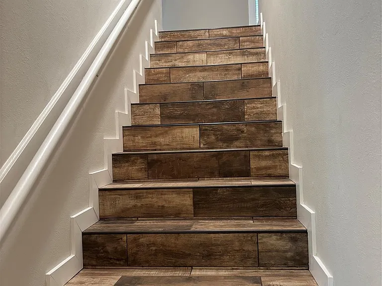 8049 Forest Hills Dr — Photo 22