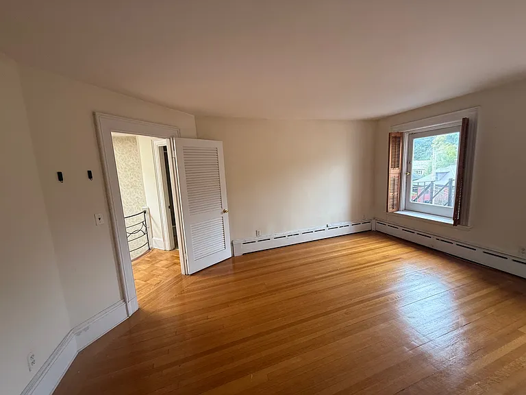 1716 Beacon St #2B — Photo 12