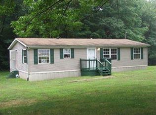 2540 County Line Rd, Cochranton, PA 16314