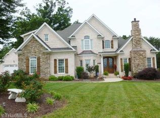 5909 Bostonian Dr, Greensboro, NC 27455