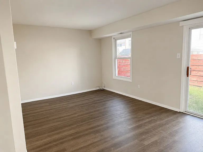 14648 Balsam St — Photo 15