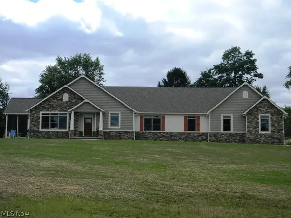 1830 Airpark Dr, Louisville, OH 44641