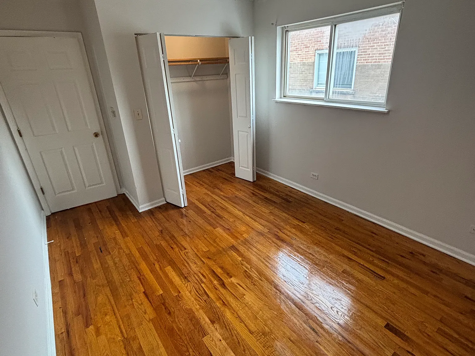 1 bed, 700 sqft, $1,375 — Photo 2