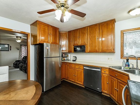 5th image of 2004 18th St NW